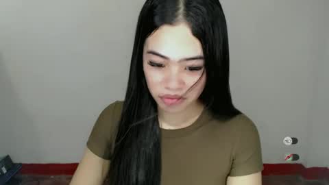 Snapshot of alesha_vibe_me chatting on 12.16.24 alesha_vibe_me online show from 12.16.24