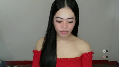 Snapshot of alesha_vibe_me chatting on 12.22.24 alesha_vibe_me online show from 12.22.24