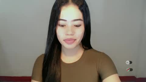 Snapshot of alesha_vibe_me chatting on 01.05.25 alesha_vibe_me online show from 01.05.25