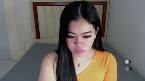 Snapshot of alesha_vibe_me chatting on 10.14.25 alesha_vibe_me online show from 10.14.25