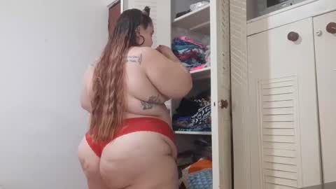 Snapshot of alesia_jones01 chatting on 02.08.26 Alesia jones01 online show from 02.08.26