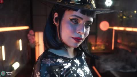 Alessa Goreng online show from 11.01.25