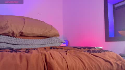 Kciqu3  Independent model online show from 03.03.26