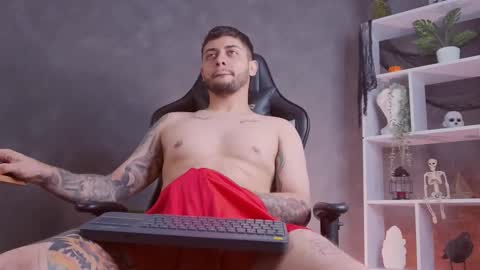 Alessandro INDEPENDENT MODEL online show from 10.28.25