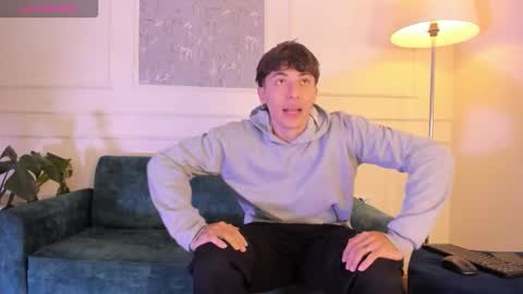 Alessandro Dybala online show from 11.04.25