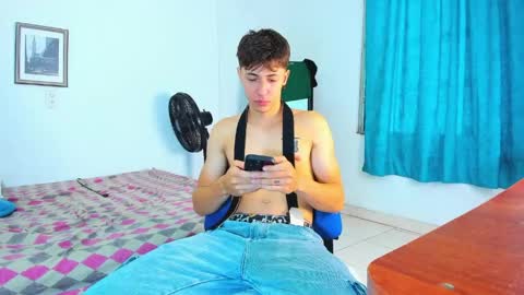 Snapshot of alessandro_dybala chatting on 04.18.26 Alessandro Dybala online show from 04.18.26