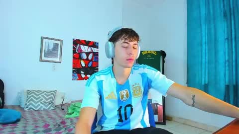 Snapshot of alessandro_dybala chatting on 04.23.26 Alessandro Dybala online show from 04.23.26