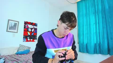 Snapshot of alessandro_dybala chatting on 04.24.26 Alessandro Dybala online show from 04.24.26