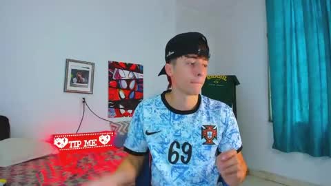 Snapshot of alessandro_dybala chatting on 04.25.26 Alessandro Dybala online show from 04.25.26