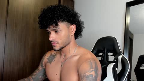 Alessandro Vanni online show from 01.06.25