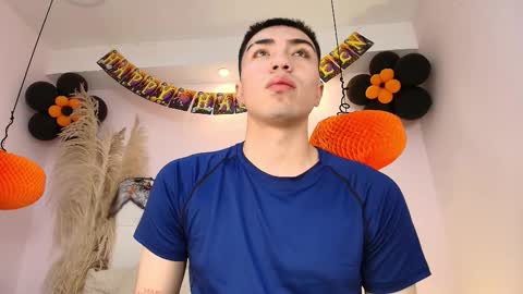 Snapshot of alessandrodaw chatting on 11.03.25 Alessandro online show from 11.03.25