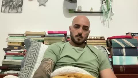 Snapshot of alessandromori91 chatting on 05.14.26 alessandromori91 online show from 05.14.26