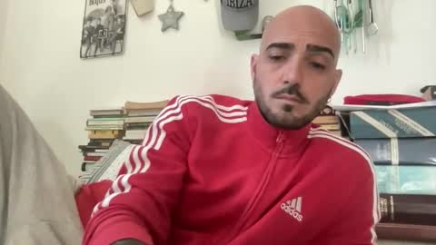 Snapshot of alessandromori91 chatting on 05.17.26 alessandromori91 online show from 05.17.26