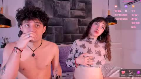 Snapshot of alessia_and_damian chatting on 01.06.26 alessia and damian online show from 01.06.26