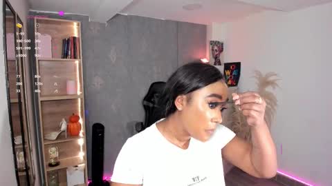 Yy  online show from 10.28.25