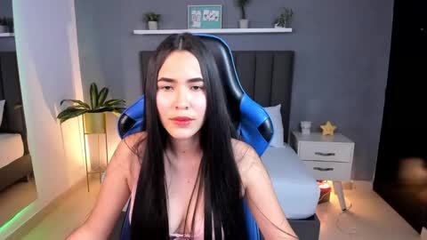 A L E S S I A online show from 02.10.25