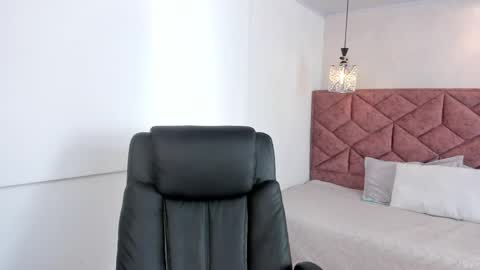 Snapshot of alessia_storm_ chatting on 06.04.26 Alessia online show from 06.04.26