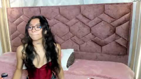 Snapshot of alessia_storm_ chatting on 06.25.26 Alessia online show from 06.25.26