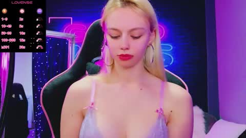 alessiacroft online show from 03.19.26