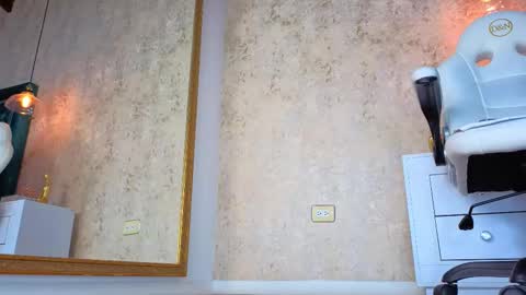 Alessia online show from 11.08.25