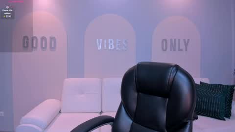 A L E S S I A online show from 04.23.26