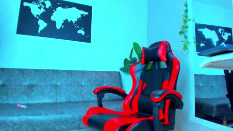 Snapshot of alessrose22 chatting on 03.02.26 Aless Rose online show from 03.02.26