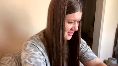 Aletta Oushen online show from 01.25.25