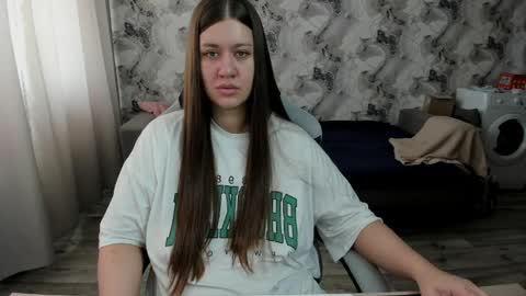 Snapshot of aletta_oushen chatting on 05.01.26 Aletta Oushen online show from 05.01.26