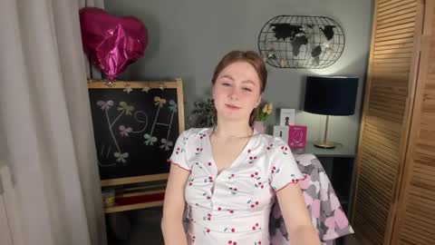 Snapshot of alettablacck chatting on 11.16.25 alettablacck online show from 11.16.25