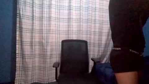 Snapshot of alex000w42394 chatting on 01.02.25 alex000w42394 online show from 01.02.25