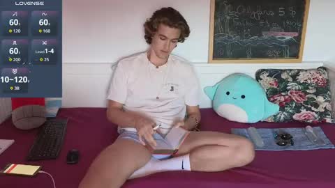 Snapshot of alex83530 chatting on 05.17.26 Alex83530 online show from 05.17.26
