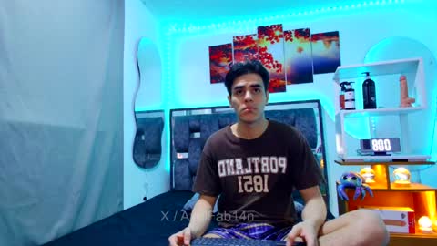 sneider online show from 04.19.26