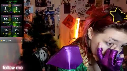 alex_howell online show from 12.15.25