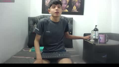 Snapshot of alex_it0 chatting on 05.15.26 alex_it0 online show from 05.15.26