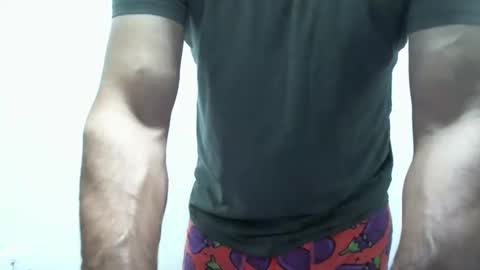 Snapshot of alex_malaka2005 chatting on 02.04.26 Alex online show from 02.04.26