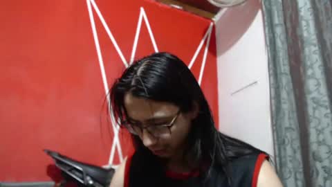 Snapshot of alex_marck chatting on 07.13.26 alex online show from 07.13.26