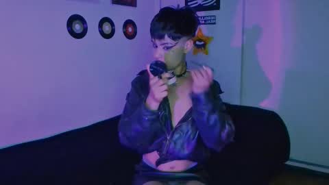 Alex online show from 09.18.25