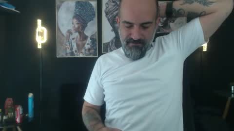 Snapshot of alex_saints_ce chatting on 04.28.26 Alex Saints online show from 04.28.26