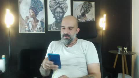 Snapshot of alex_saints_ce chatting on 05.04.26 Alex Saints online show from 05.04.26