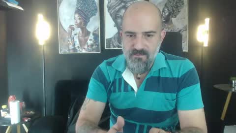 Snapshot of alex_saints_ce chatting on 05.14.26 Alex Saints online show from 05.14.26