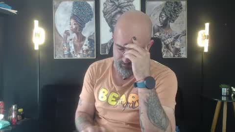 Snapshot of alex_saints_ce chatting on 05.19.26 Alex Saints online show from 05.19.26