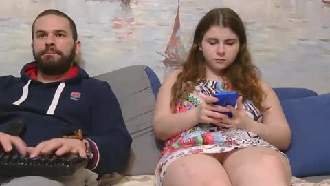Snapshot of alex_sarah_sex chatting on 04.23.26 Alex and Sarah online show from 04.23.26