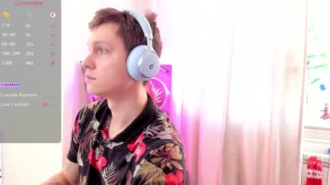 Alex WandHot online show from 01.19.25