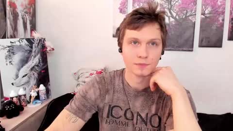 Alex WandHot online show from 02.26.25