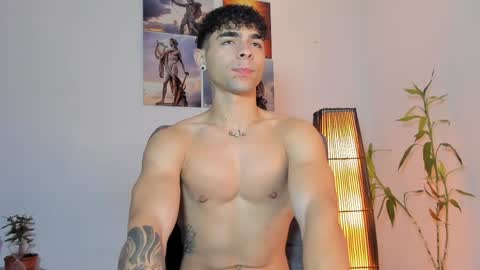 Snapshot of alex_zt7 chatting on 05.22.26 x online show from 05.22.26