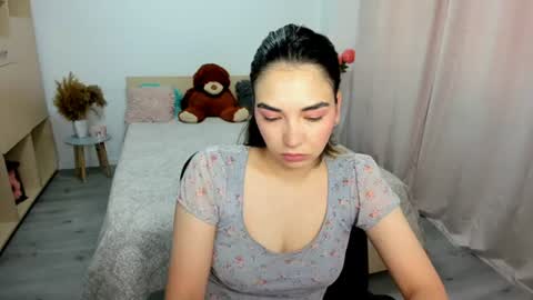 Snapshot of alexa_dolly chatting on 06.24.26 Alexa online show from 06.24.26