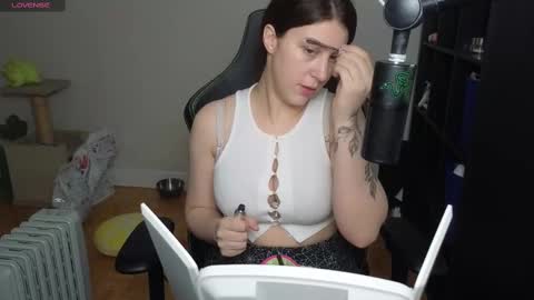 dont be afraid to click social media link its  working  just click on that  online show from 02.19.25