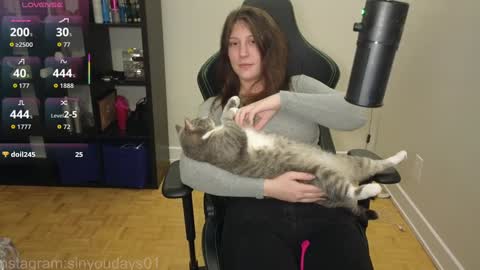 dont be afraid to click social media link its  working  just click on that  online show from 11.07.25