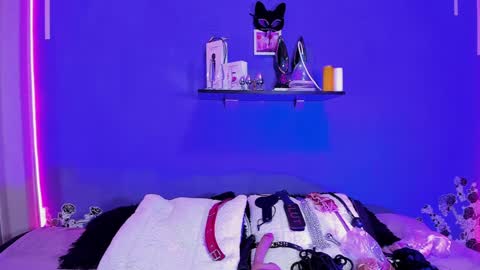 Snapshot of alexa_espinoza chatting on 02.04.25 Alexa  online show from 02.04.25