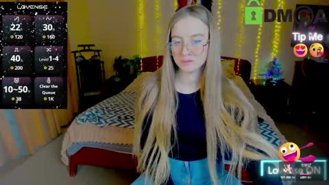 Snapshot of alexa_glory chatting on 12.29.24 Alexa online show from 12.29.24